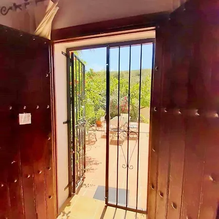 Escuela La Crujía Bed and breakfast