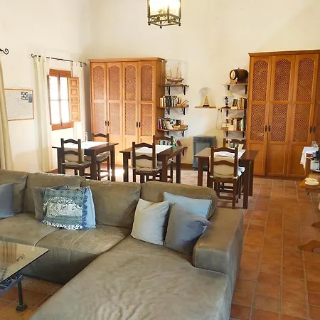 Bed & Breakfast Escuela La Crujia 4*